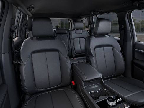 New 2025 Jeep Grand Cherokee Limited w/ Black Appearance Package AWD/4WD image 17