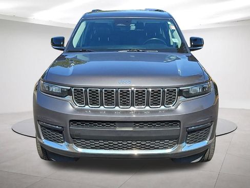 Used 2022 Jeep Grand Cherokee L Limited RWD image 2