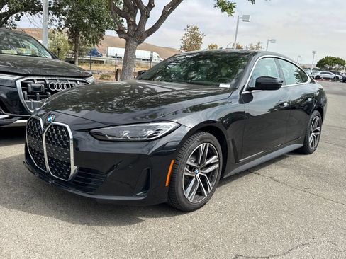Used 2024 BMW 430i Gran Coupe xDrive w/ Premium Package AWD/4WD image 2