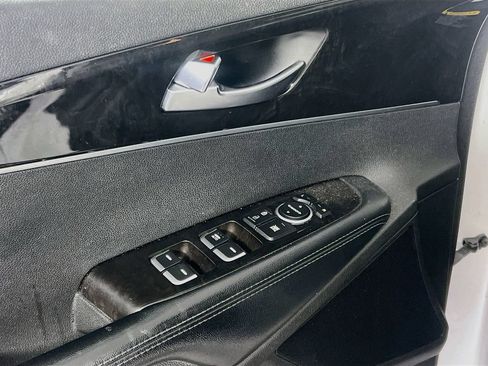 Used 2016 Kia Sorento EX FWD image 10