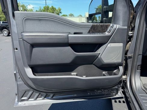 New 2025 Ford F250 Lariat w/ Lariat Ultimate Package image 2