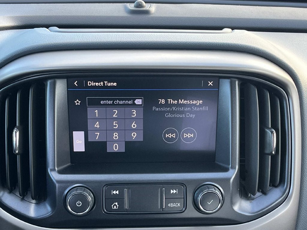 Used 2022 Chevrolet Colorado Z71 AWD/4WD image 13