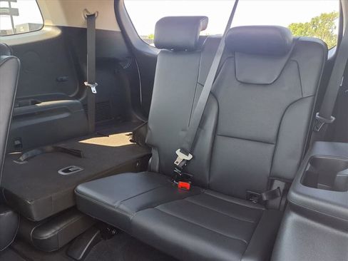 Used 2025 Kia Telluride S AWD/4WD image 29
