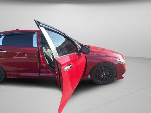 Used 2021 Honda Accord Sport Special Edition image 28
