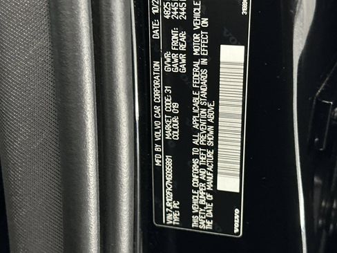 Used 2021 Volvo S60 T5 Momentum image 21