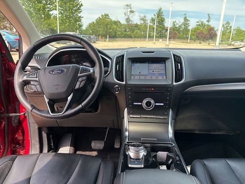 Used 2019 Ford Edge Titanium w/ Canadian Touring Package AWD/4WD image 21