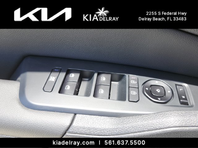 New 2026 Kia Sportage SX FWD image 16