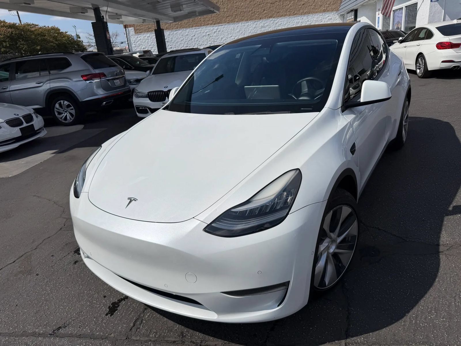 Used 2021 Tesla Model Y Long Range AWD/4WD image 5