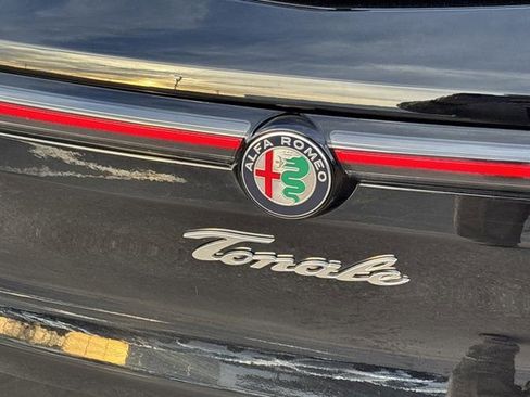 Used 2024 Alfa Romeo Tonale Ti image 6