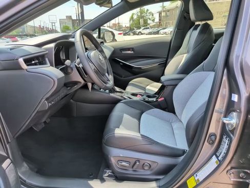 Used 2026 Toyota Corolla XSE FWD image 16