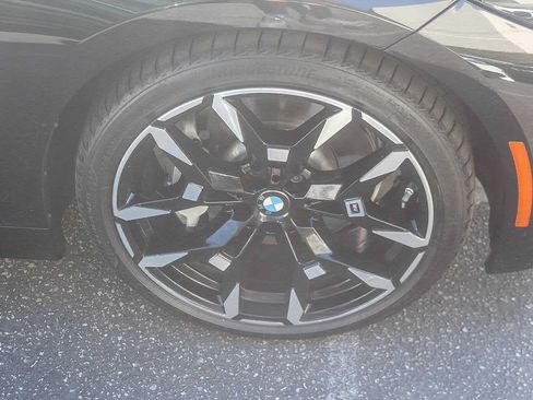 Used 2026 BMW 330i Sedan w/ M Sport Package RWD image 9