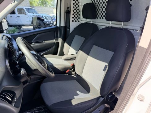 Used 2019 RAM ProMaster City Tradesman FWD image 16