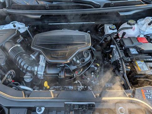 Used 2026 Cadillac XT5 Premium Luxury w/ Driver Assist Package image 10