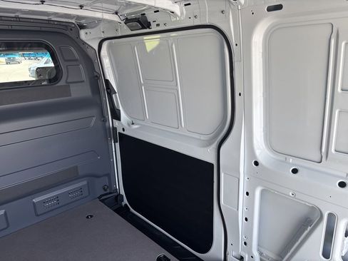 New 2026 Mercedes-Benz Sprinter 2500 image 18