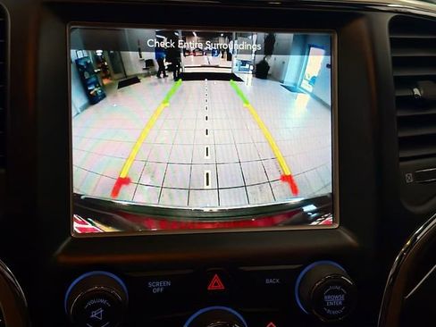 Used 2015 Jeep Grand Cherokee Limited image 14