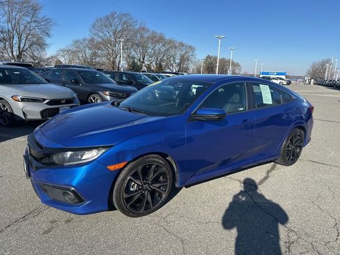 Used 2019 Honda Civic Sport image 9