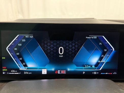 Used 2024 BMW X5 sDrive40i w/ Premium Package image 12