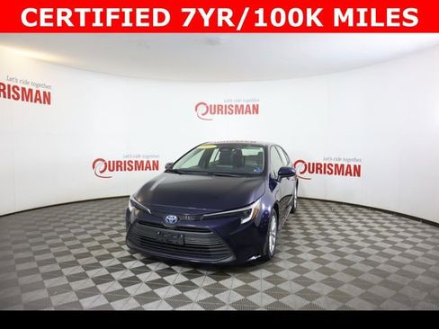 Used 2025 Toyota Corolla LE w/ LE Premium Package image 1
