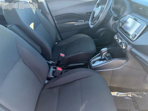 Used 2024 Nissan Kicks S image 30