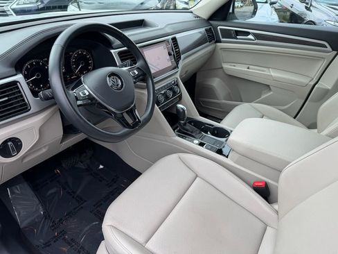 Used 2019 Volkswagen Atlas SEL image 11