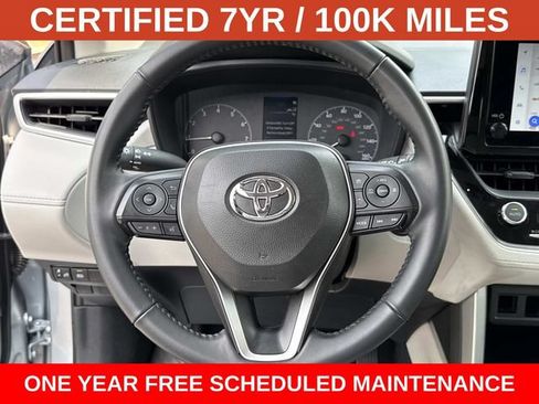 Used 2024 Toyota Corolla Cross LE FWD image 15