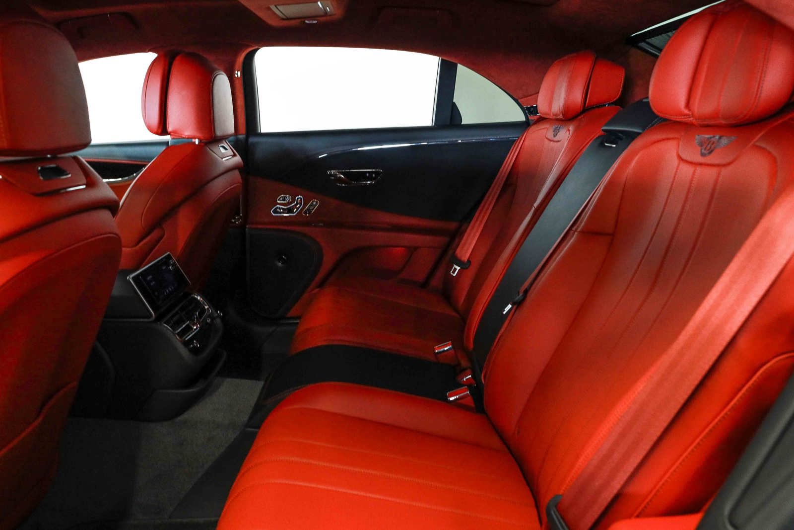 Used 2021 Bentley Flying Spur W12 AWD/4WD image 29