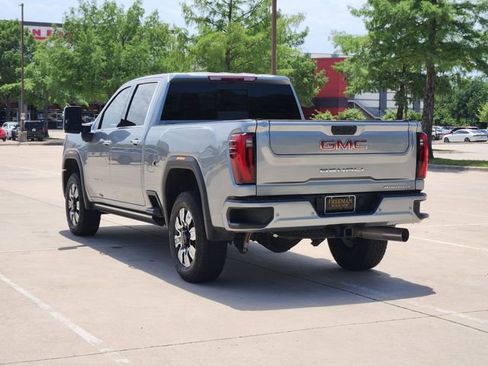 Used 2025 GMC Sierra 2500 Denali w/ Denali Reserve Package AWD/4WD image 7