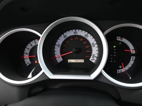 Used 2015 Toyota Tacoma PreRunner image 14