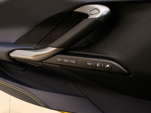 Used 2025 Ferrari 296 GTS image 44