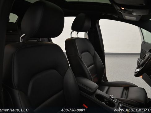 Used 2018 Mercedes-Benz GLA 250 4MATIC w/ Premium Package image 22