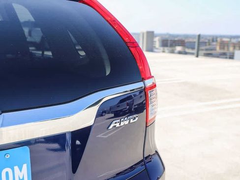 Used 2016 Honda CR-V Touring image 10