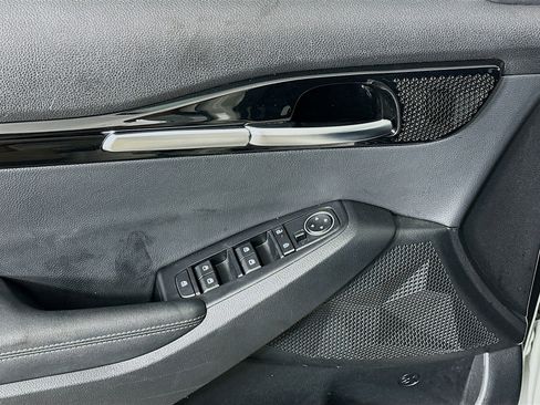 Used 2025 Kia Seltos S image 15