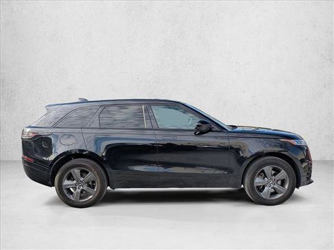 Used 2025 Land Rover Range Rover Velar Dynamic SE image 4
