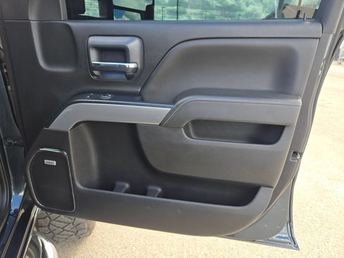 Used 2018 Chevrolet Silverado 2500 LTZ w/ Duramax Plus Package AWD/4WD image 31