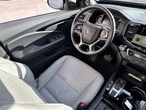 Used 2022 Honda Passport Elite image 32