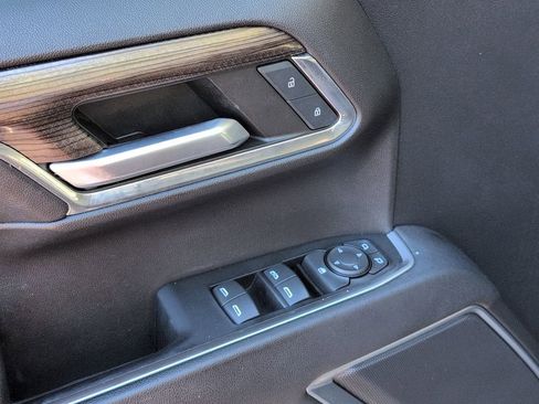 Used 2023 Chevrolet Silverado 1500 RST image 17