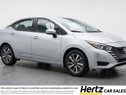 Used 2025 Nissan Versa SV FWD image 1