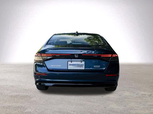 Used 2024 Honda Accord Touring image 8