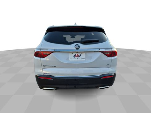 Used 2024 Buick Enclave Essence w/ Sport Touring Edition image 8