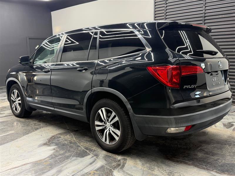 Used 2016 Honda Pilot EX image 2