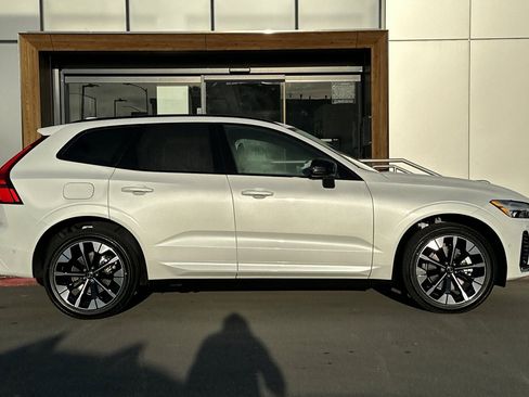 New 2026 Volvo XC60 B5 Plus w/ Protection Package Premier image 8