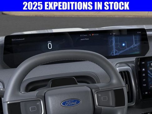 New 2025 Ford Expedition Max Active image 13