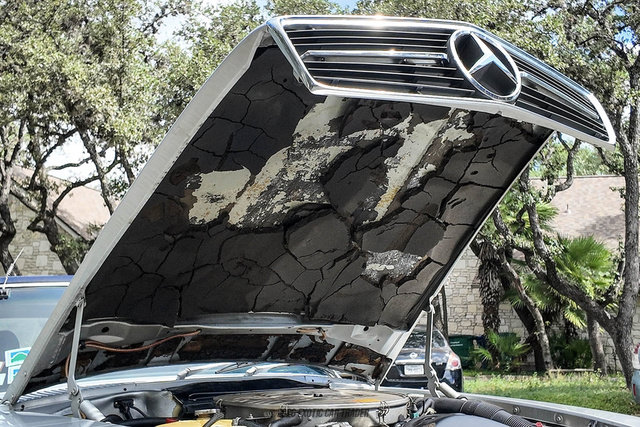 Used 1988 Mercedes-Benz 560 SL image 16