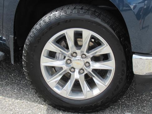 Used 2020 Chevrolet Silverado 1500 LTZ w/ LTZ Premium Package image 7