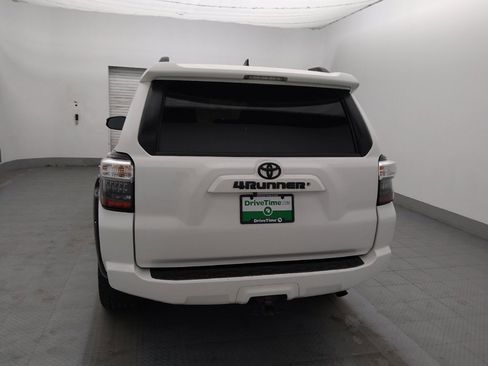 Used 2019 Toyota 4Runner SR5 RWD image 6