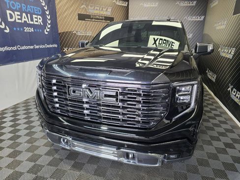 Used 2023 GMC Sierra 1500 Denali Ultimate AWD/4WD image 2