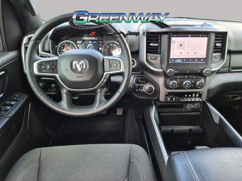 Used 2023 RAM 1500 Big Horn AWD/4WD image 25