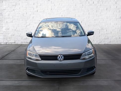 Used 2012 Volkswagen Jetta TDI FWD image 3