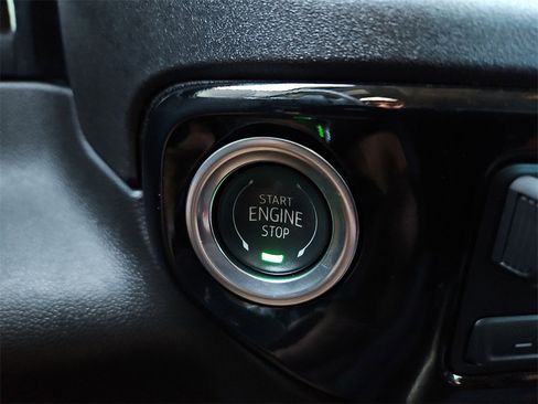 Used 2025 GMC Sierra 1500 Elevation w/ Preferred Package image 26