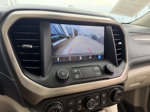 Used 2021 GMC Acadia Denali w/ Denali Technology Package image 42